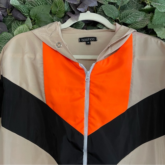 Boohoo- Cropped Hooded Paneled Windbreaker Jacket| Lightweight Polyester Size 12 - Picture 3 of 10